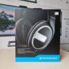 Sennheiser HD 559 วัสดุที่ใช้มีคุณภาพสูง มาพร้อมกับเทคโนโลยี E.A.R. (Ergonomic Acoustic Refinement) ที่ช่วยให้เสียงที่ได้มีความคมชัดและสมจริง