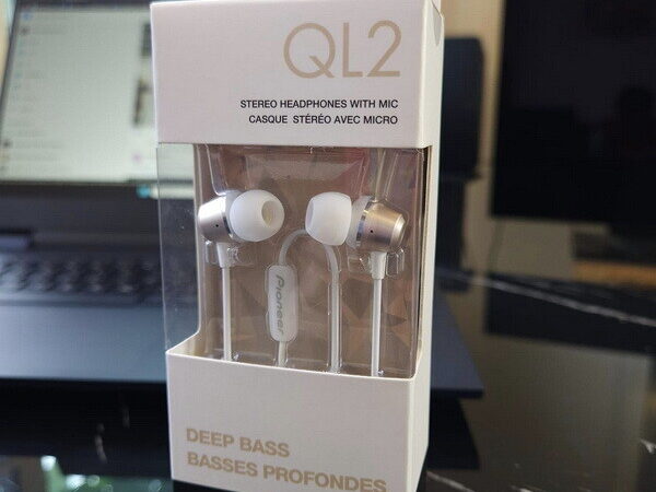 Pioneer QL2 ของแท้ เสียงดี เบสแน่น AUX 3.5 MM